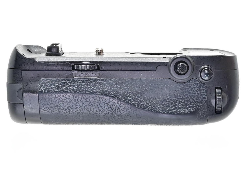 Nikon MB-D18 Multi-Power Battery Pack