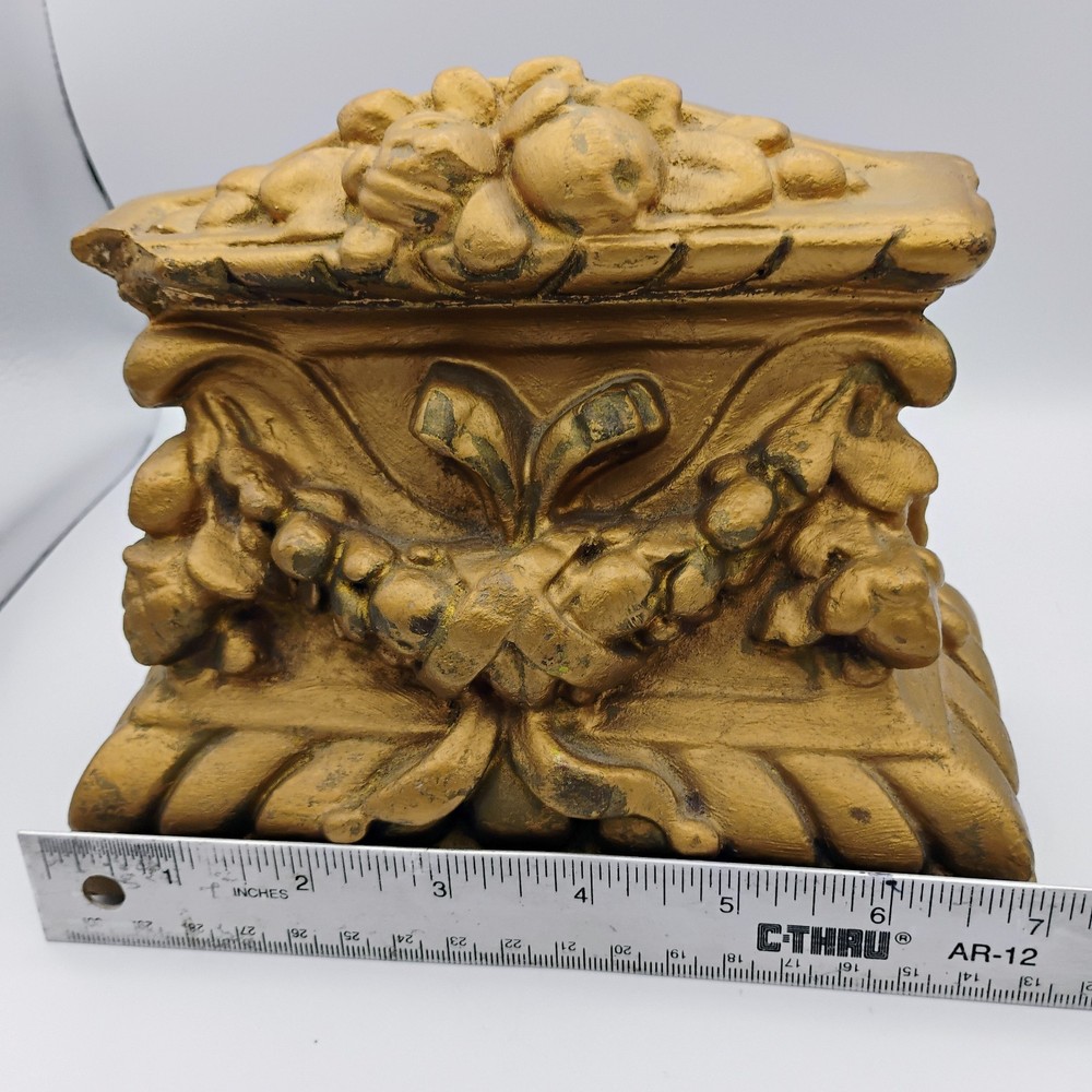 Single Vtg  Gold Plaster Heavy Bookend Fruit Felt Bottom
