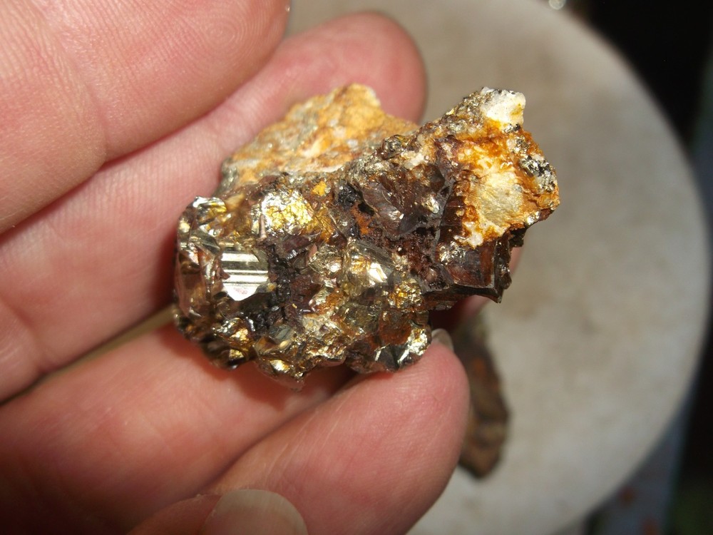 Gold, silver, copper, 84 grams samples ,ore high grade .
