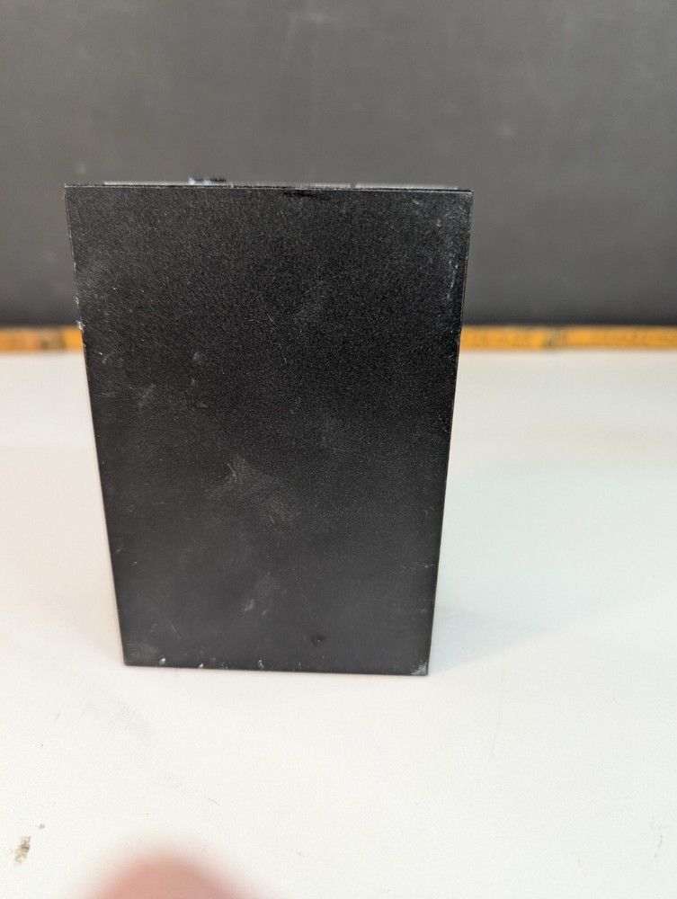 HID® EDGE™ EDGEPlus Solo ES400 82000BKE IP-based Controller