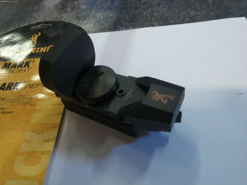 Browning 1290230: Buckmark Reflex Sight, Black