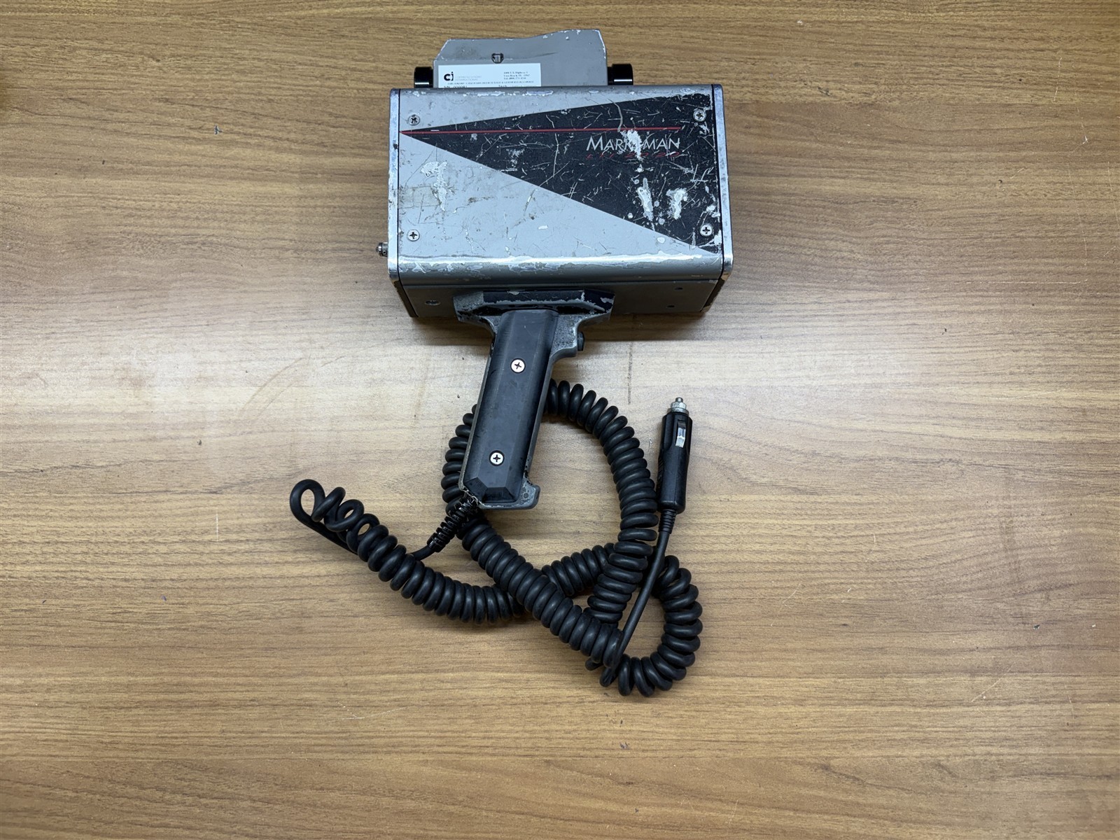 COMUNICATIONS INTERNATIONAL LTI 20/20 MARKSMAN LASER SPEED MEASURING GUN W/ CASE