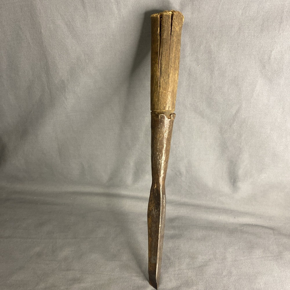 Vintage Large Precision Chisel .5”