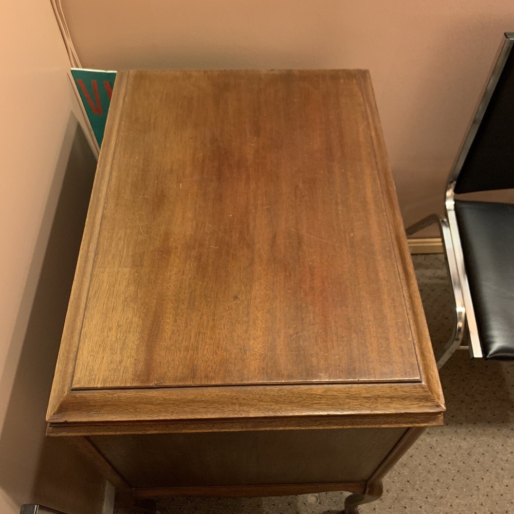 Victrola Working VV 210 Victor Talking Machine VV-210