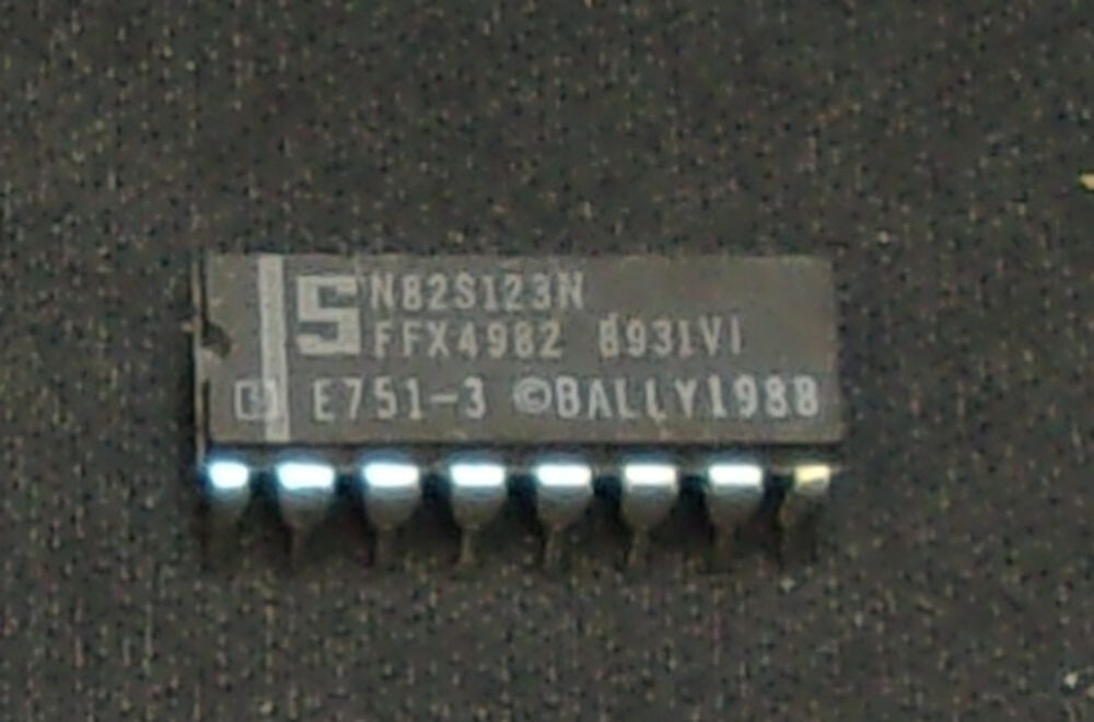 BALLY Slot Machine E-1000 Series E-2000 Series E-751-3 Chip