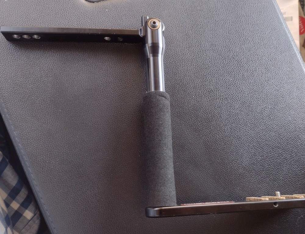 Custom Brackets CB Digital-S