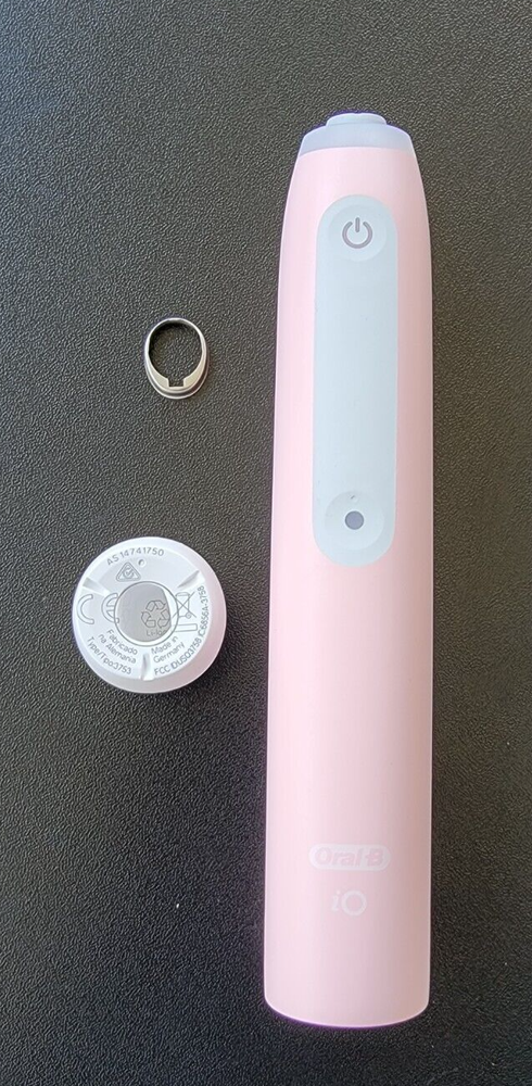 2 NEW Genuine Replacement outer shell for Oral-B iO3.