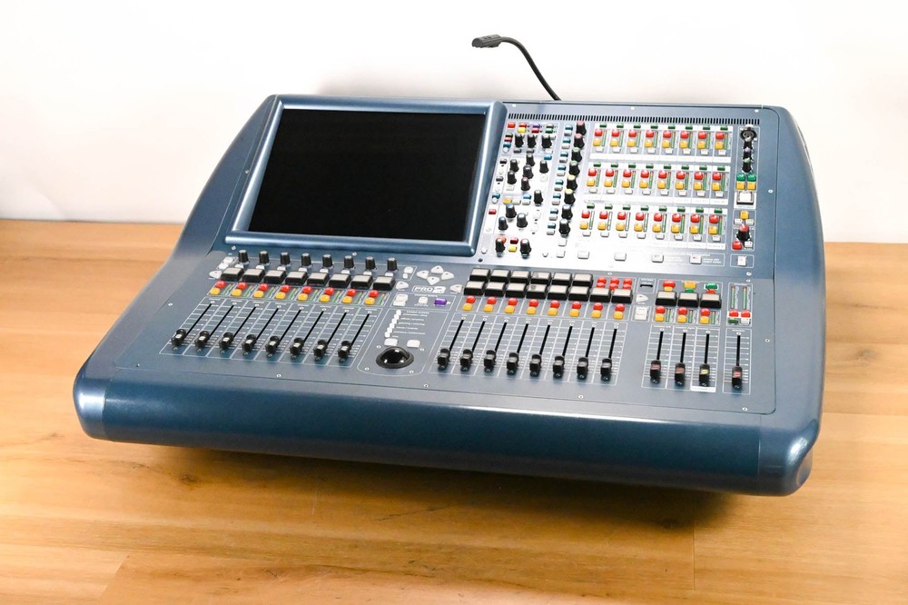 Midas PRO2C Live Digital Audio Mixing Console CG01WT7