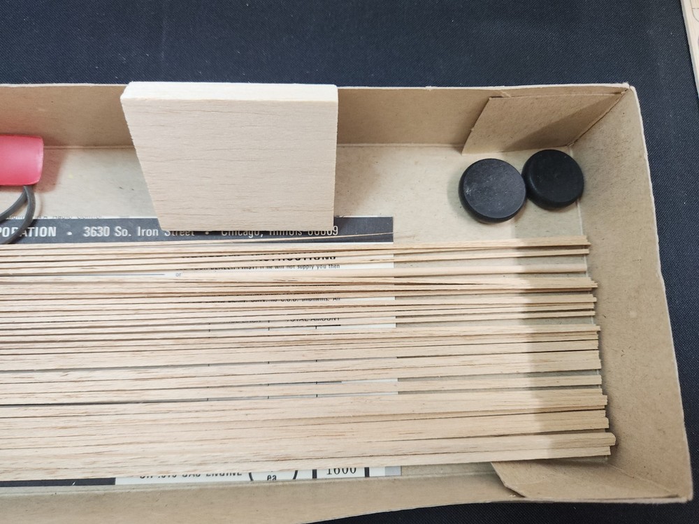 Vintage Balsa model plane kit Comet Ercoupe 3407 24" span