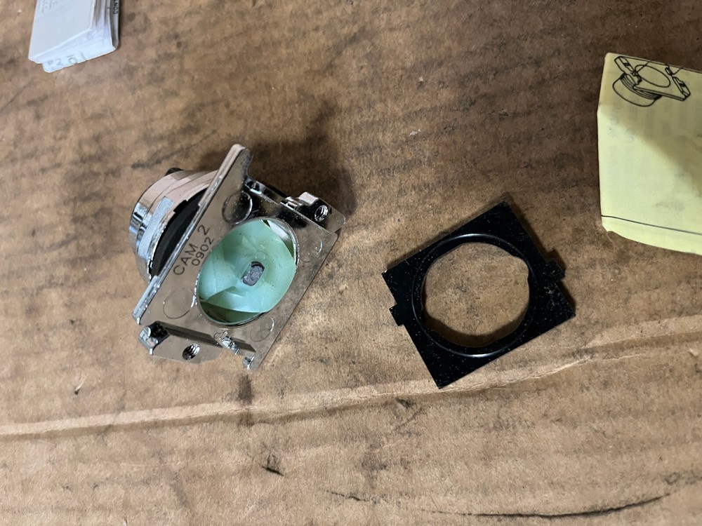 Cutler Hammer, Selector Switch, 10250T1342