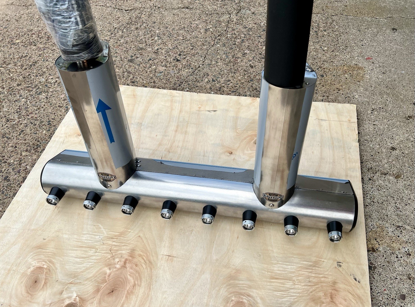 Perlick Winged Bridge Tower for Century System, 8 Faucets, NEW!