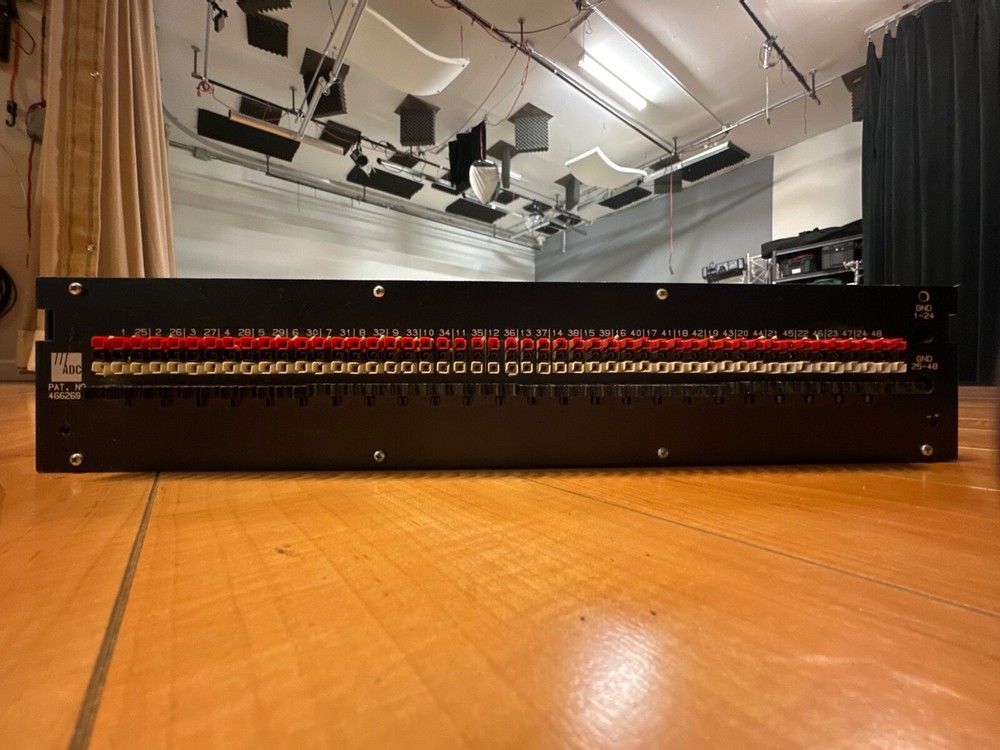 ADC MODEL P-0500 Mixer