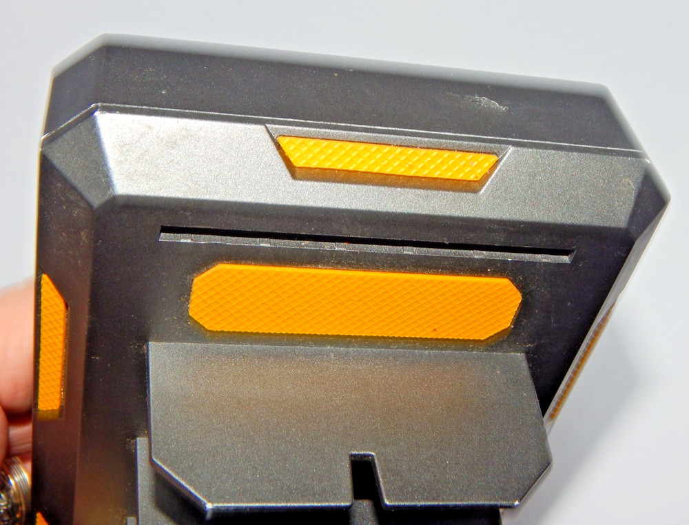 USB Charging Station model LZZC-C-08