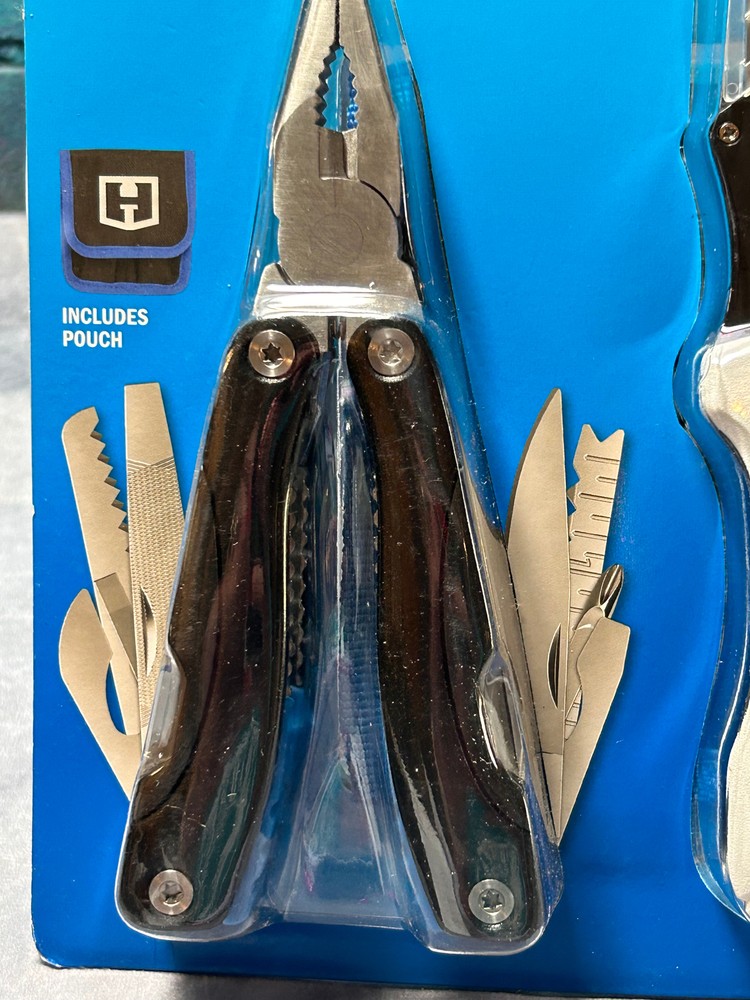 16-in-1 Multitool and Compact Flip Utility Knife