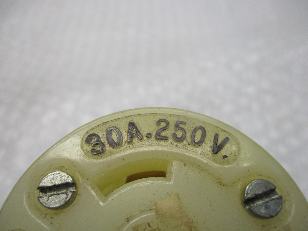 HUBBELL 30A.125 250V PLUG NSNP