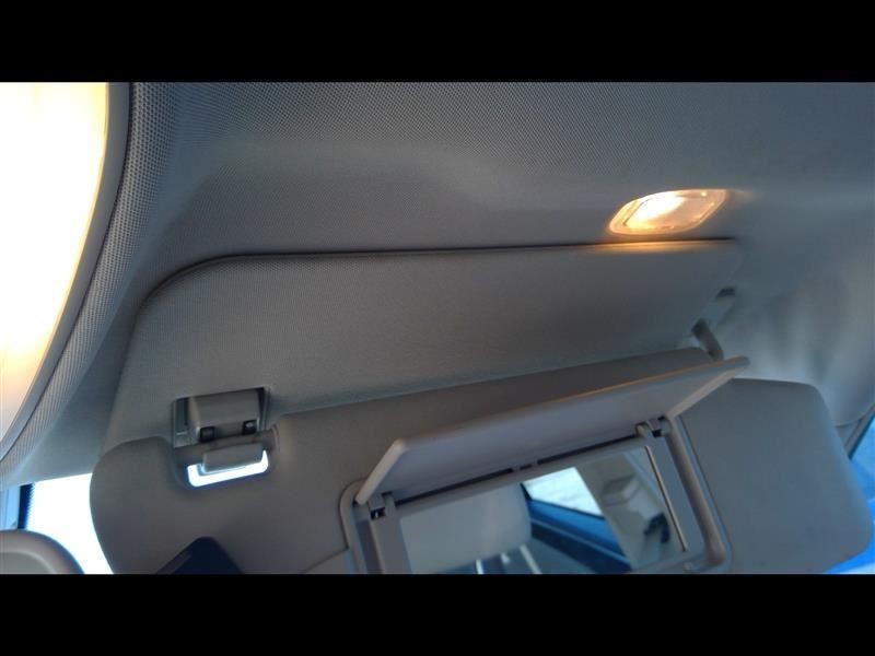 E350 2015 High Mounted Stop Light 1083364