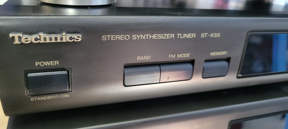 Technics Model ST-K55 Stereo Digital Synthesizer Tuner