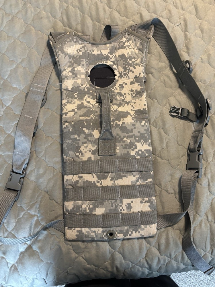 ACU Hydration Carrier No Bladder