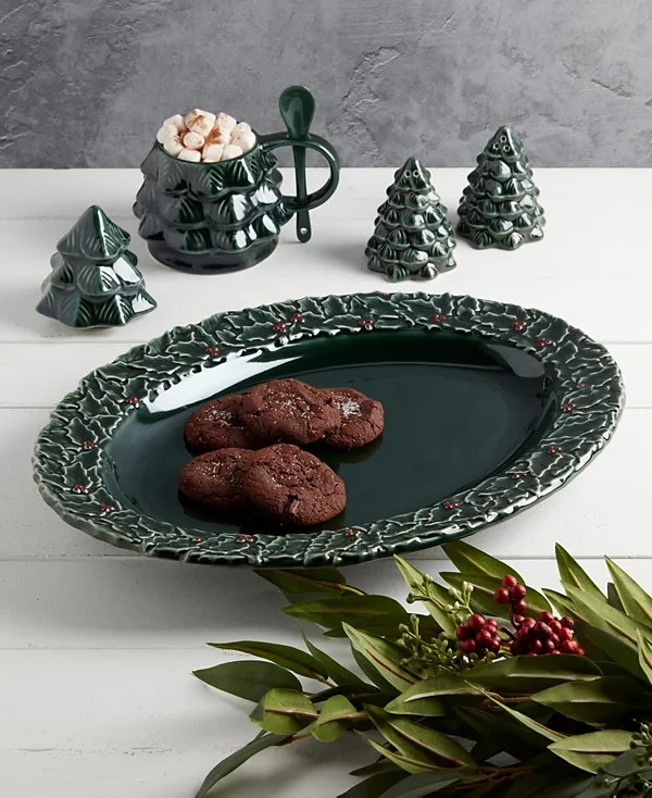 Tabletops Gallery TTU Gallery Green Tree Garland Collection