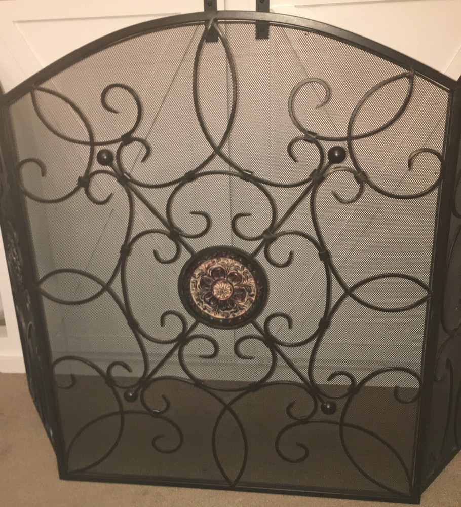 Vintage Ornate 3 Panel Folding Medallion￼ Shabby Chic Fireplace Screen