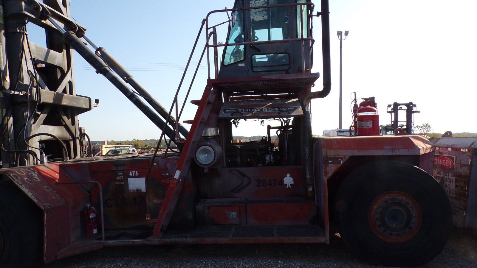Taylor THDC 954 BIG RED Loaded Container Handler