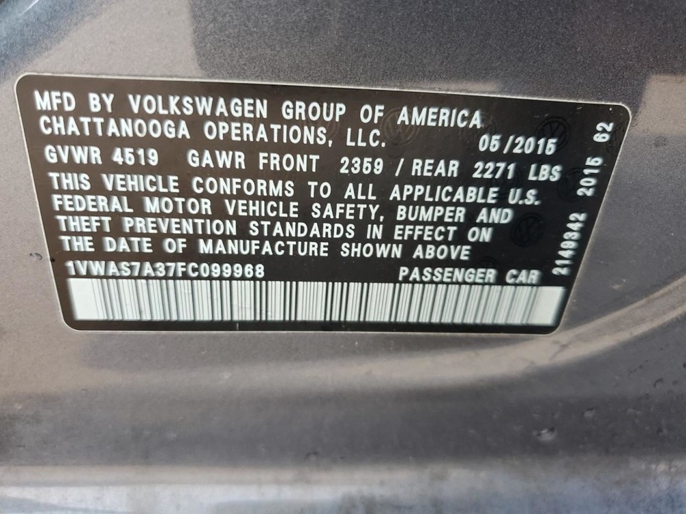 PASSAT 2015 Glove Box 4983770
