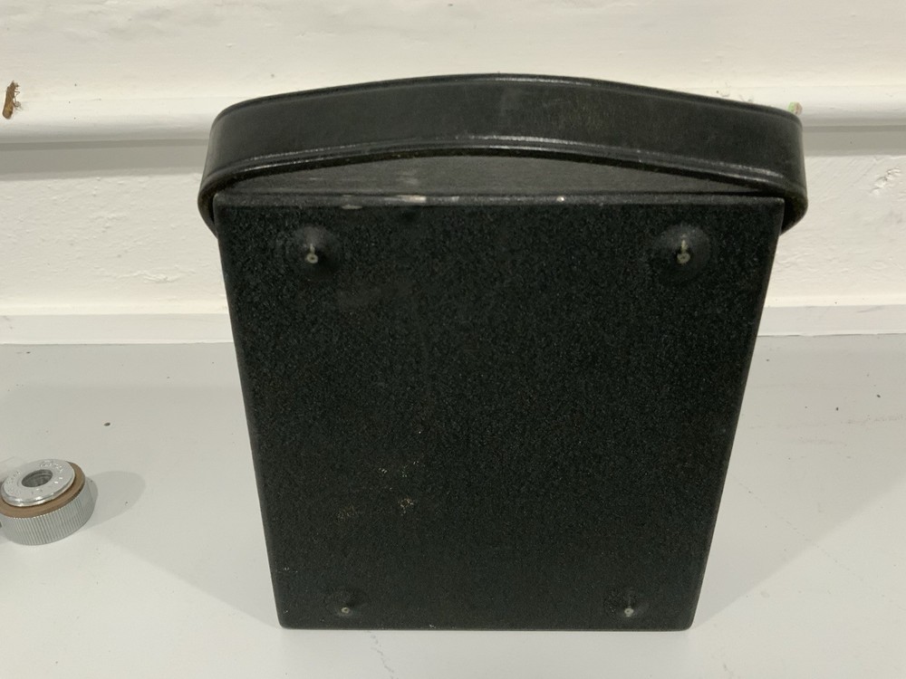 Alnor Velometer Boyle System Type 3002 Case/Accessories Used Working Condition