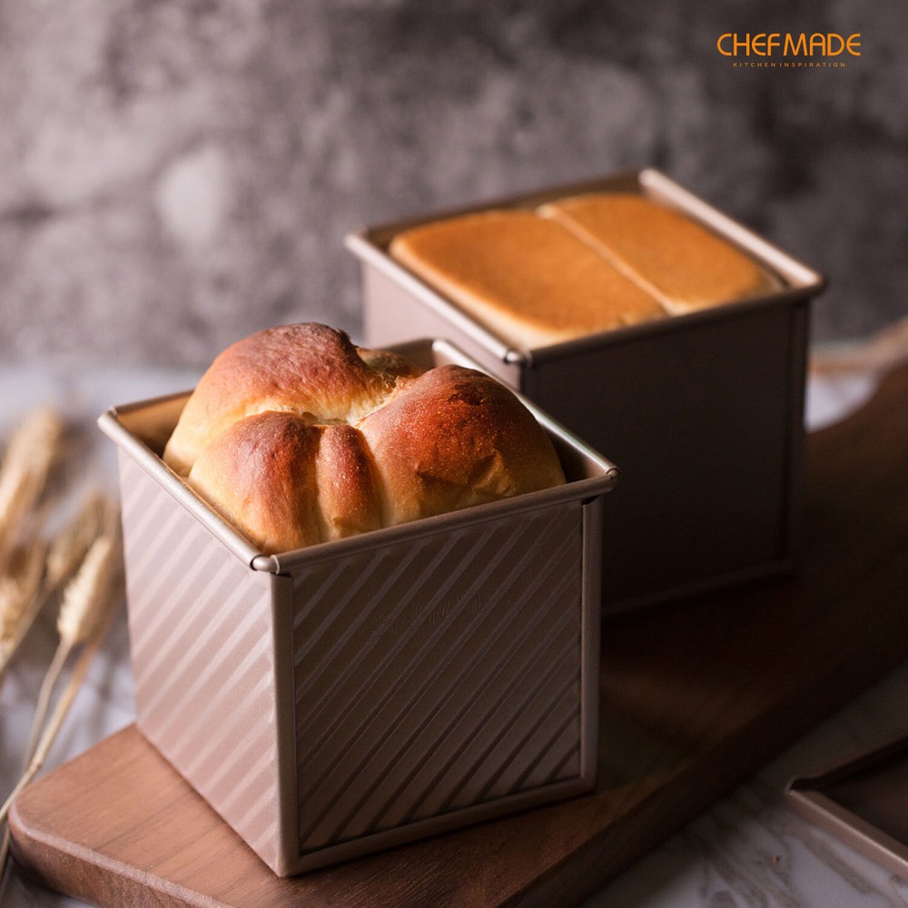 CHEFMADE Square Pullman Loaf Pan with Lid, Toast Box for Baking Bread