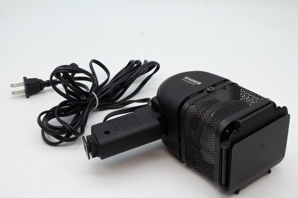 KAISER VIDEOLIGHT 8 Shoe Mount Light Fill/Spot AA126