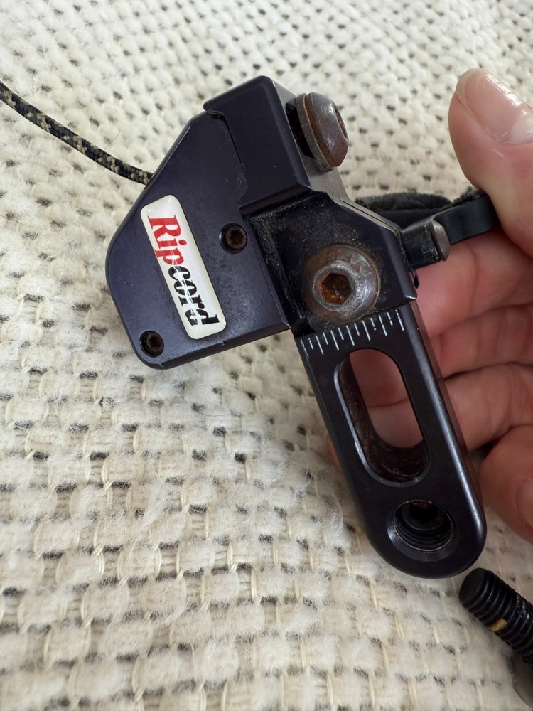 Ripcord Drop Away Archery Rest