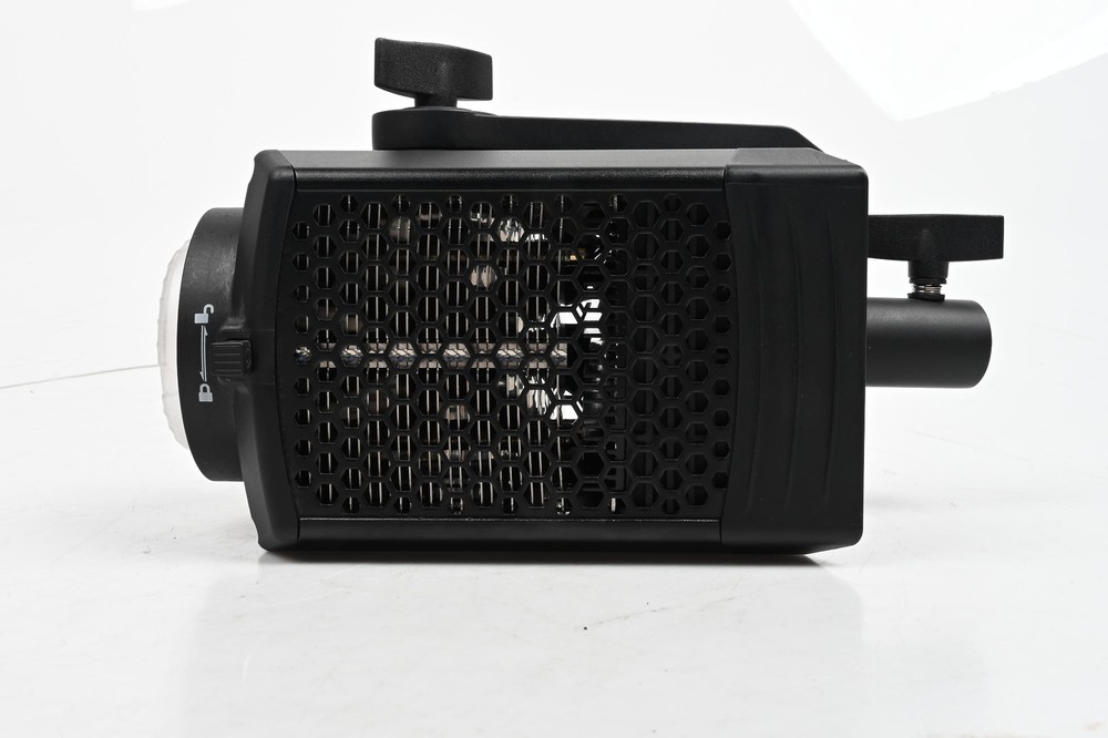 Nanlite Forza 150 LED Monolight #368