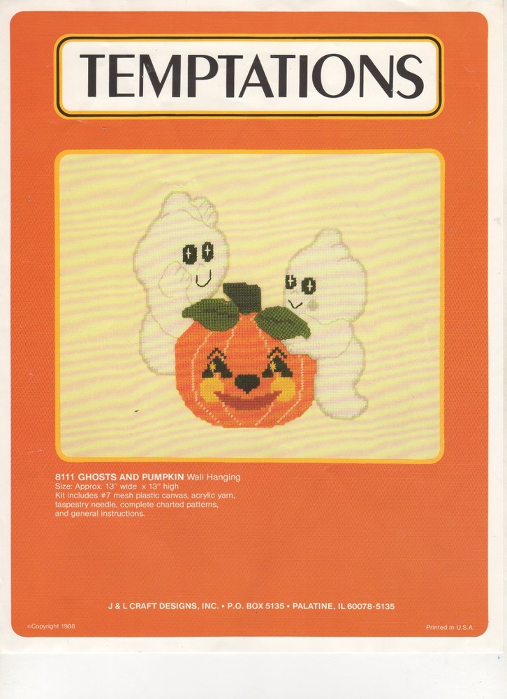 GHOSTS & PUMPKINS WALL HANGING  7ct plastic canvas PATTERN (#TF0305)