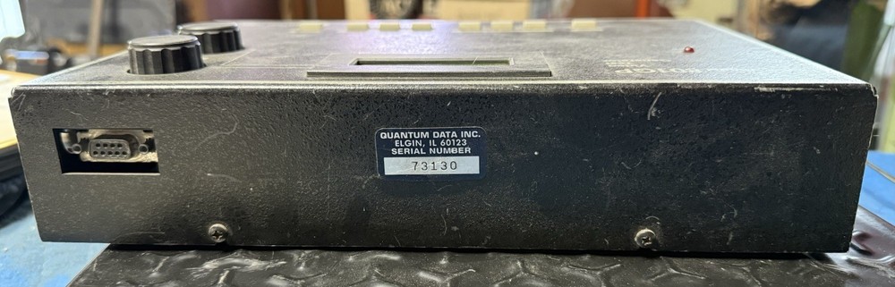 Quantum Data/Teledyne 801GP Portable Video Signal Generator