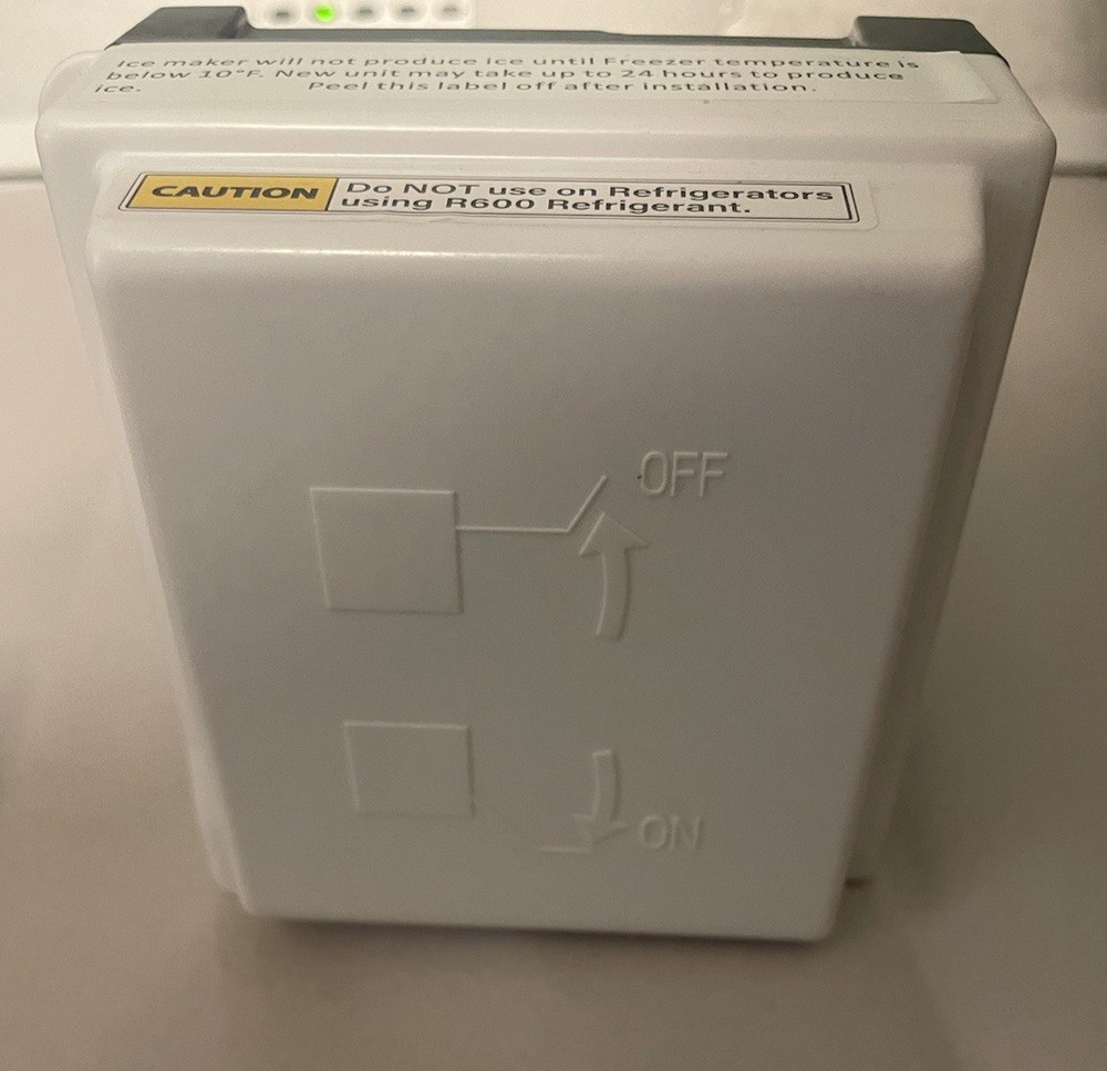 W10882923 CM Replacement Refrigerator Icemaker Assembly