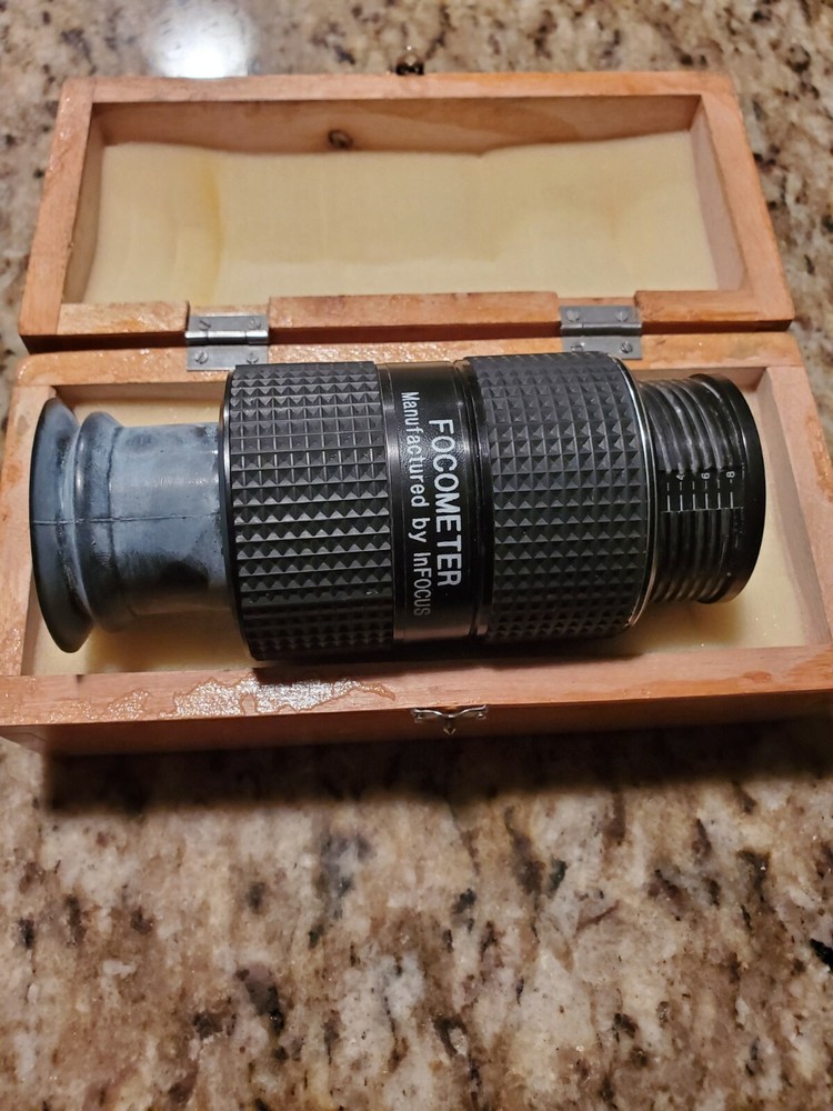 Portable refractometer