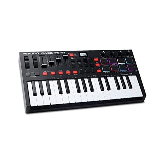 Oxygen Pro Mini 32 Key USB MIDI Keyboard Controller With Beat 32 Mini Keys