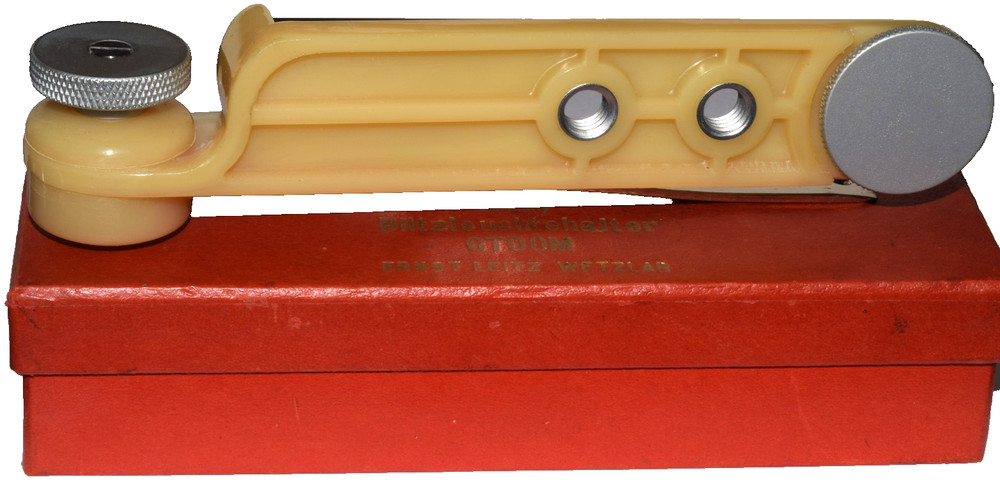 Leitz Leica CTOOM Camera Right Angle Adjustable Flash Bracket Plastic Mint Box