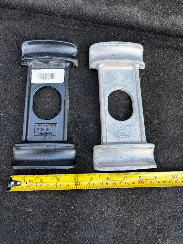 Peterbilt Air Leaf/Air Trac Spring Saddles
