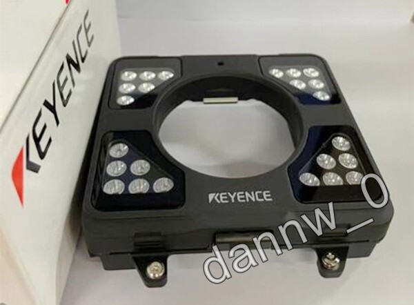 cxc，fedexNEW IN BOX KEYENCE IV3-L5C Light Source
