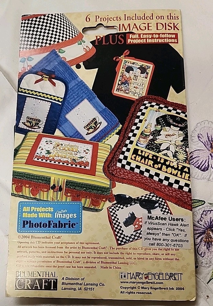 @2004 Classic Mary Englebreit Crafter's Images CD-ROM Computer