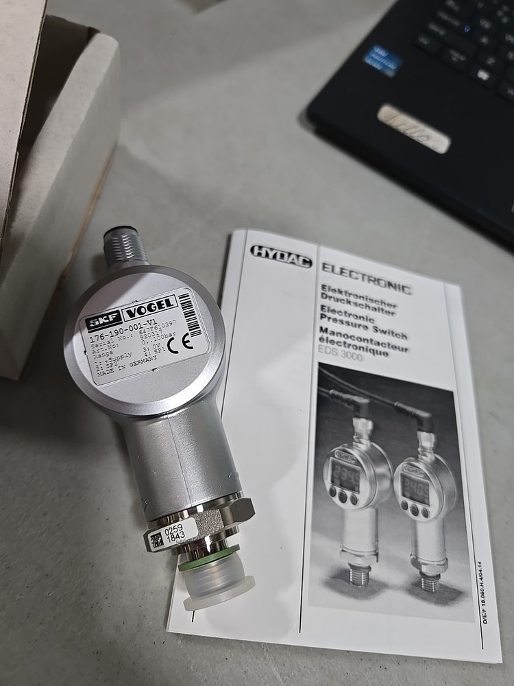 HYDAC ELECTRONIC PRESSURE SWITCH 176-190-001-V1 NEW