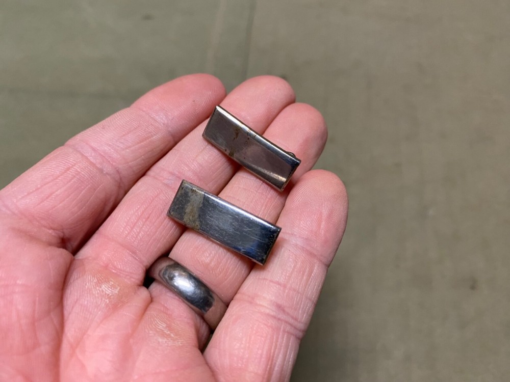 ORIGINAL WWII US ARMY 1ST LIEUTENANT OFFICER JACKET SHIRT COLLAR INSIGNIA-PAIR