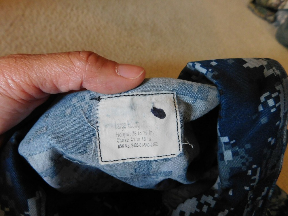 US NAVY WORKING BLOUSE COAT SIZE LARGE - X LONG