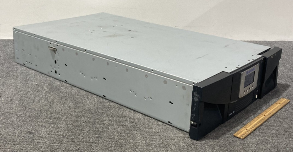 QUANTUM SCALAR I40 TAPE LIBRARY