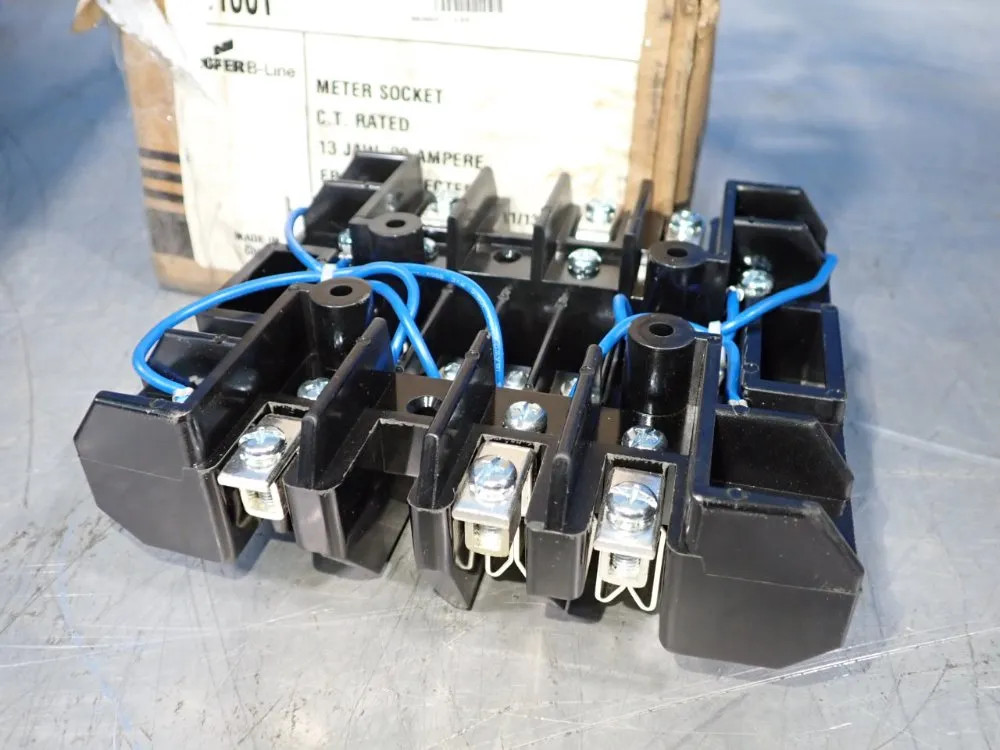 COOPER 10013CT METER SOCKET  10210123628
