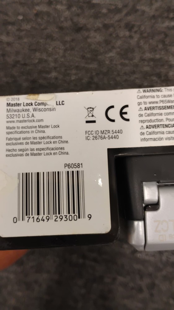 Master Lock 5440D Bluetooth Portable Lock Box - NEW , L1