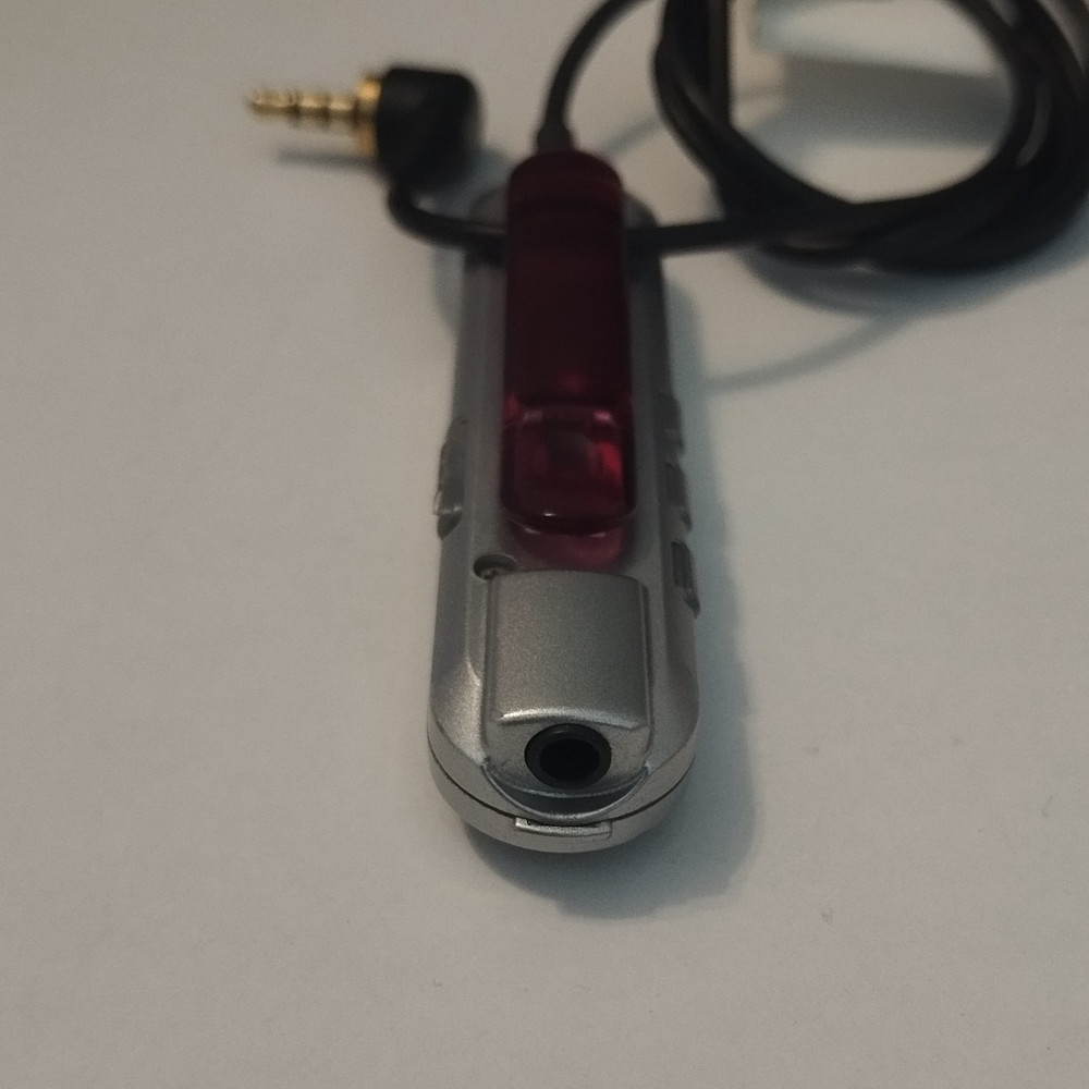Panasonic Red and Silver Remote Controller For MD Player Jack 3.5 Used