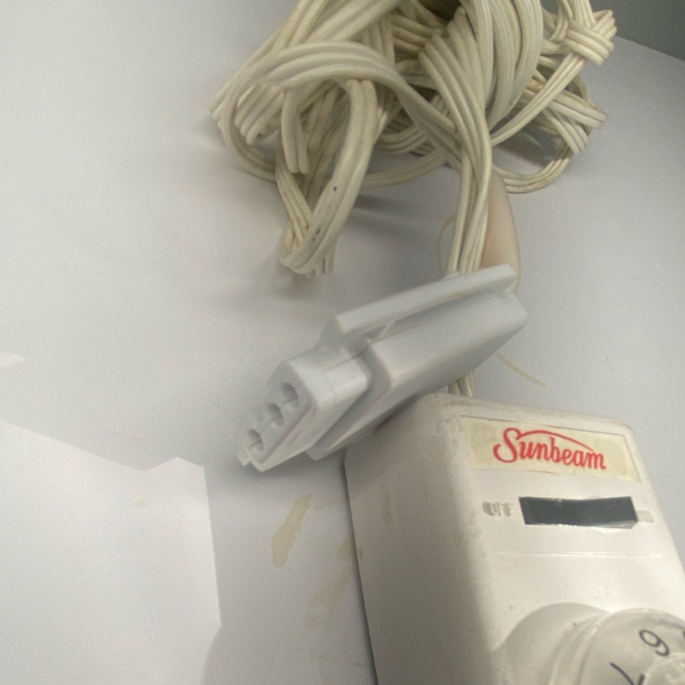 Sunbeam Adjustable Electric Blanket Controller White 16907-032