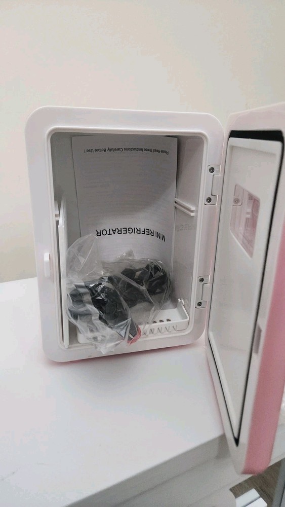 CutieWorld Retro Style Makeup Refrigerator