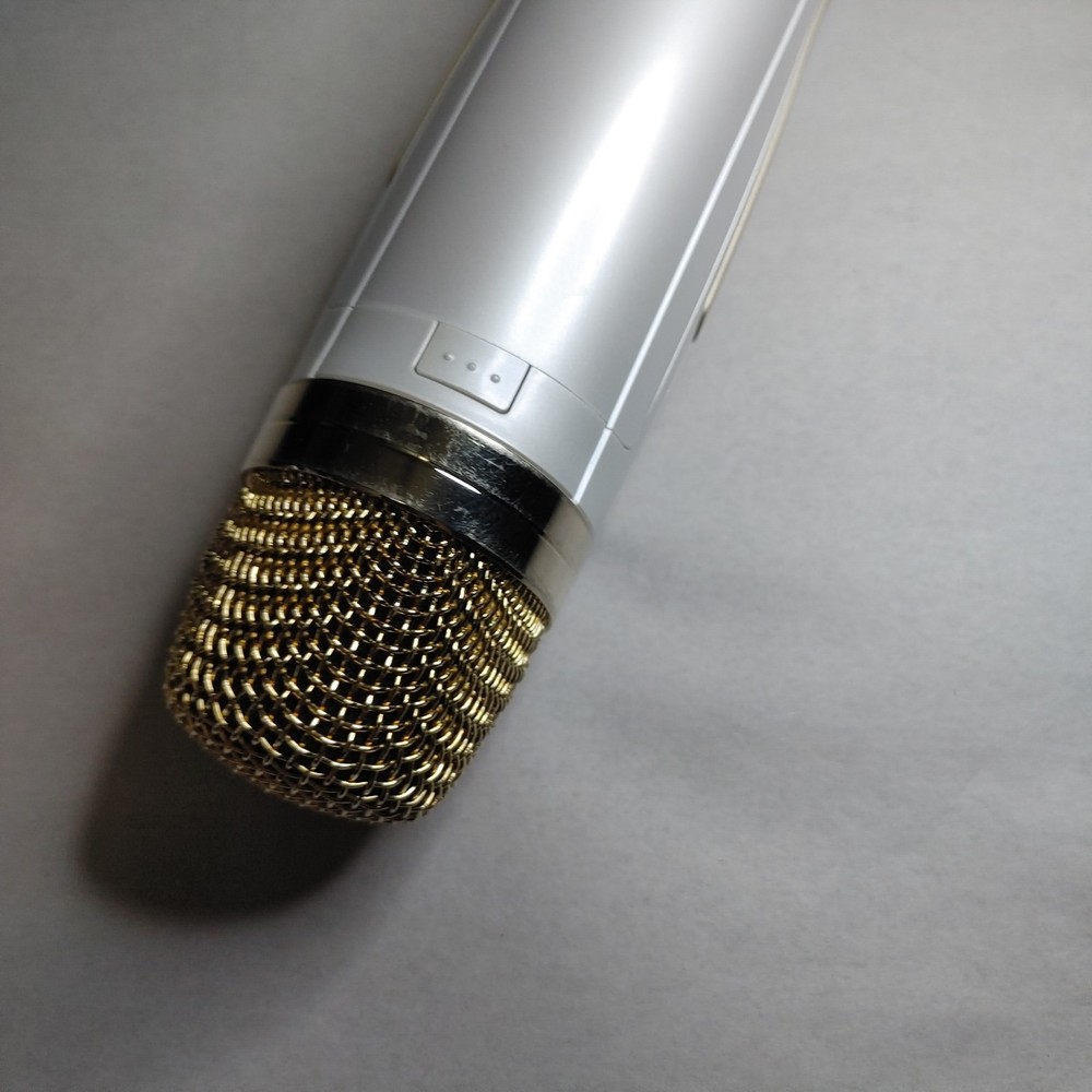 Magic Sing ED-7000 Microphone w/External Video Pack